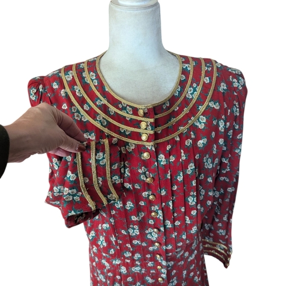 Vtg Plaza South Button Down Milkmaid Prairie Red Ditsy Floral Gold Trim Dress L - Picture 2 of 13
